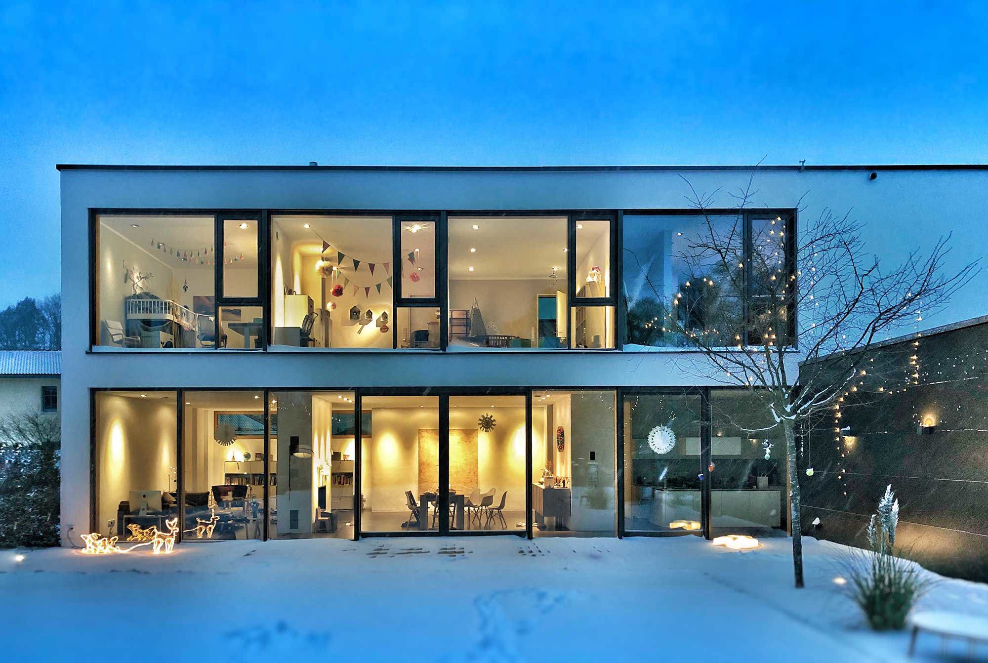 bostad, glasfönster, snö